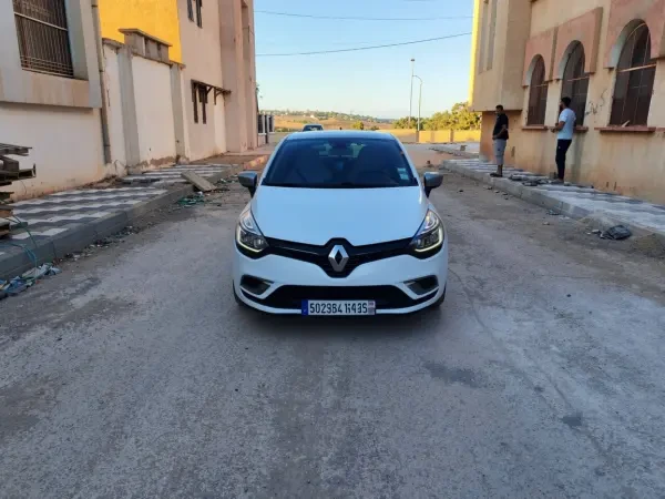 Renault Clio 4 2019 GT Line + - 4