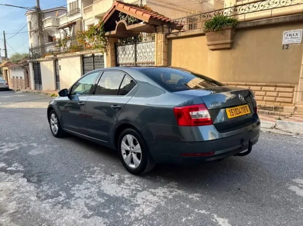 Skoda Octavia 2018 Business - 3