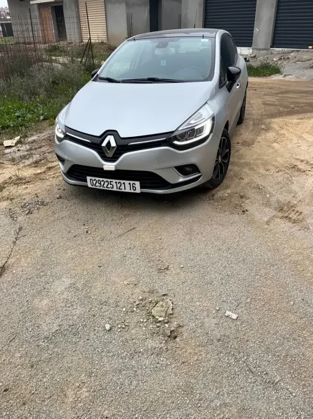 Renault Clio 4 2021 Limited 2 - 2