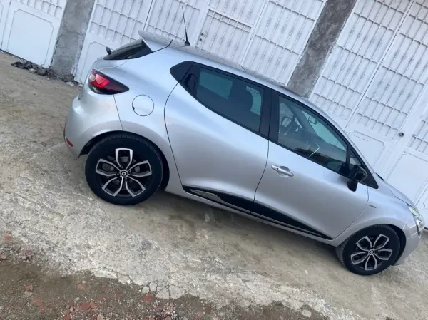 Renault Clio 4 2021 Limited 2 - 4