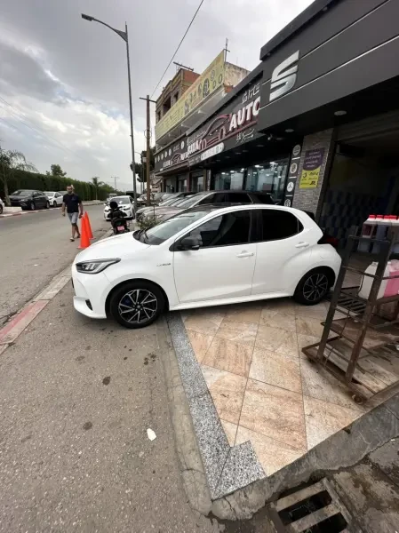 Toyota Yaris 2021 Touch - 1