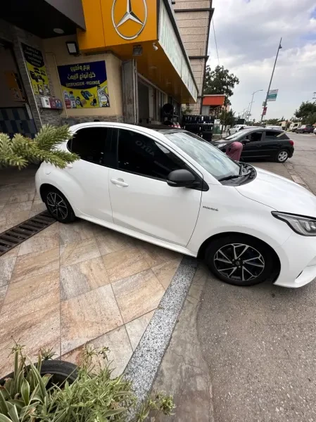 Toyota Yaris 2021 Touch - 2