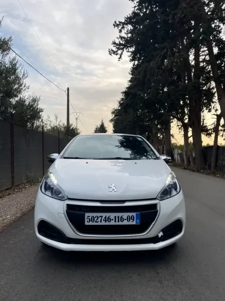 Peugeot 208 2016 208 - 1
