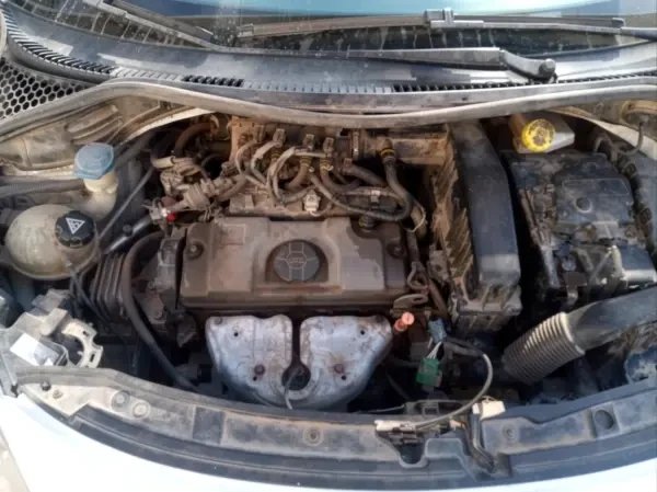 Peugeot 207 2013 - 3