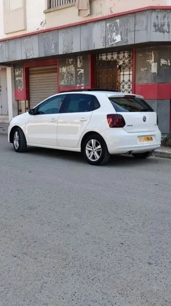 Volkswagen Polo 2012 Match - 4
