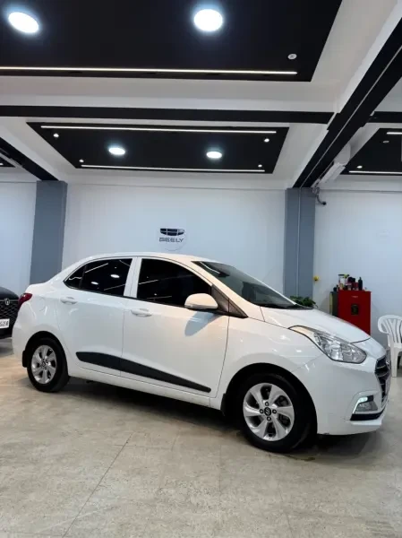 Hyundai Grand I10 Sedan 2018 - 1