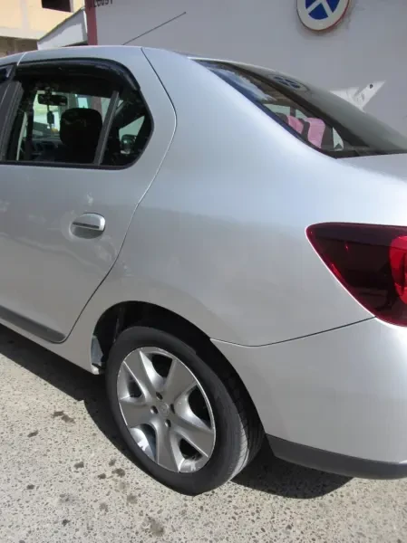 Renault Symbol 2016 Extrême - 2