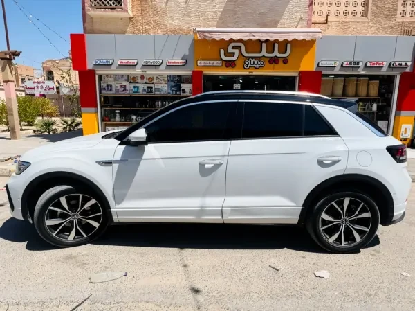 Volkswagen T-Roc 2025 R-Line - 4