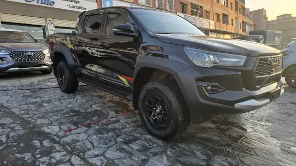 Toyota Hilux 2026 GR - 4