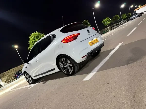 Renault Clio 5 2023 RS Line - 2
