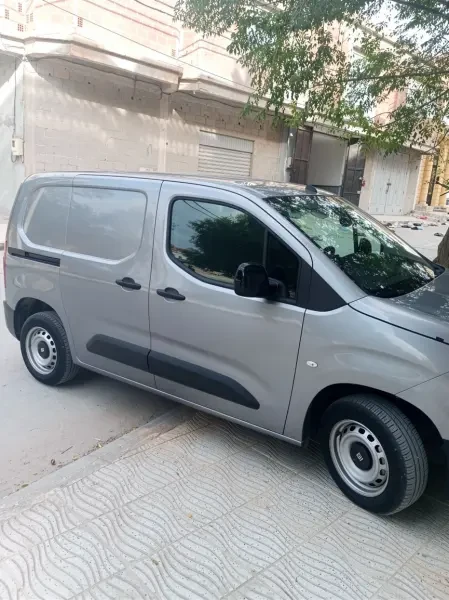 Fiat Doblo 2025 - 4