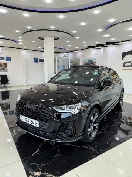 Audi Q3 2024 S Line - 3