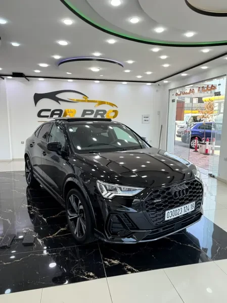 Audi Q3 2024 S Line - 1
