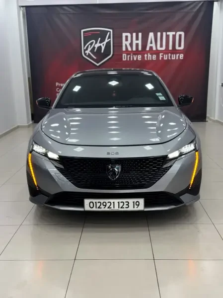 Peugeot 308 2023 GT - 4