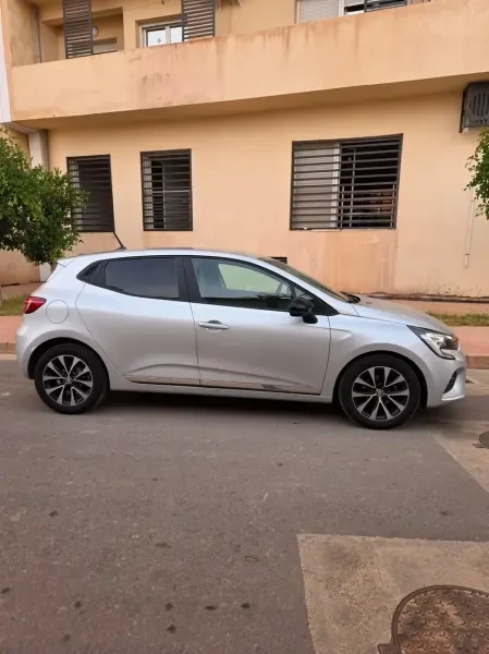 Renault Clio 5 2023 Zen - 3