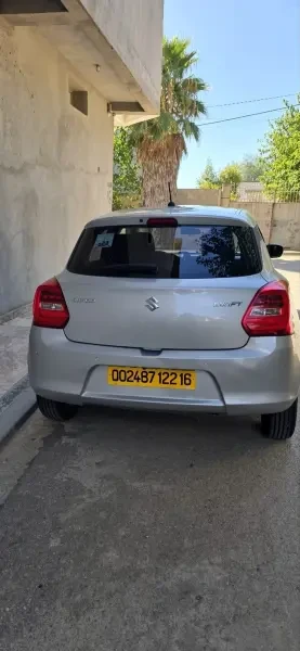 Suzuki Swift - 4
