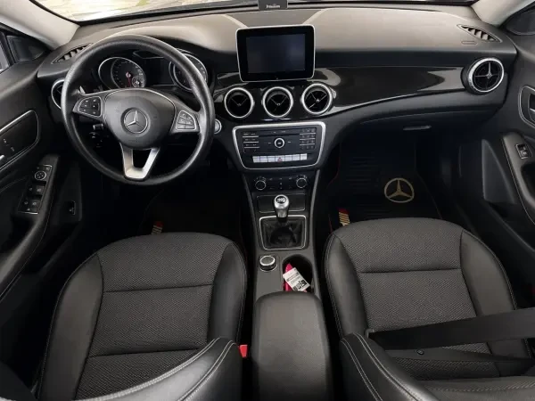 Mercedes CLA 2018 180d - 2