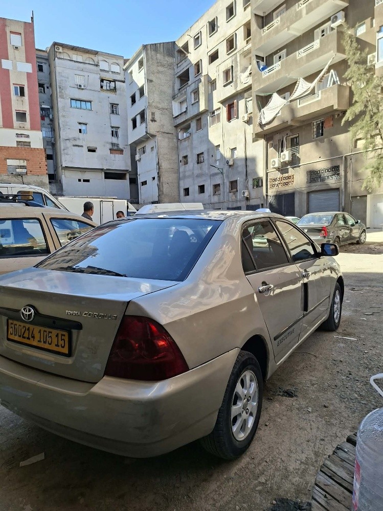 تويوتا كورولا  - 6