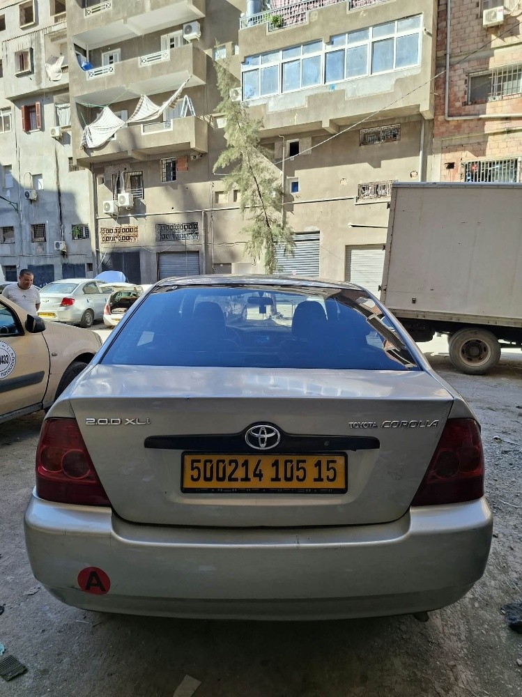 تويوتا كورولا  - 4