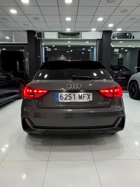 Audi A1 Sportback 2023 S line - 1