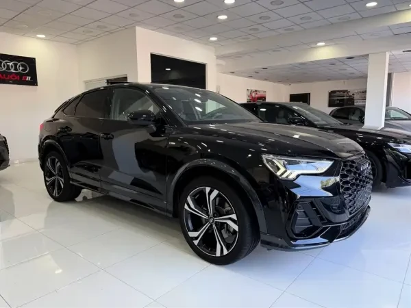 Audi Q3 2023 SLINE - 3