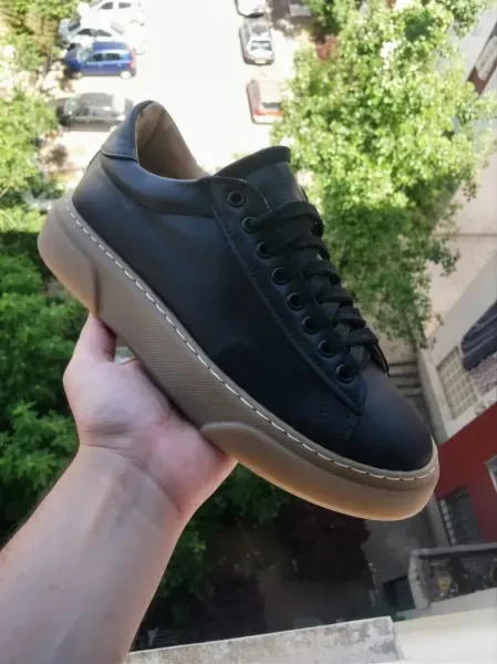 Chaussures En Cuir Made In Italy - 1