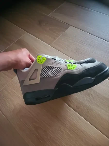 Air Jordan - 1