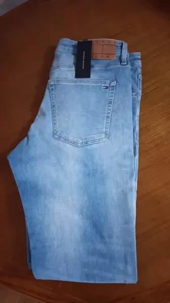 Tommy Hilfiger original - 1