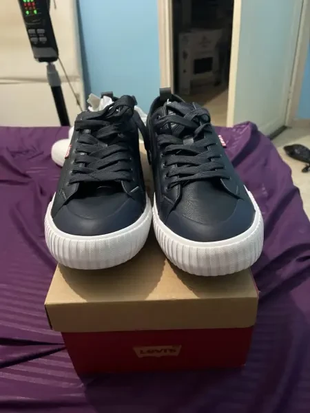 Levis Sneakers Black Orignal - 1