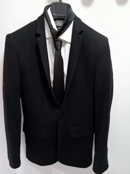 Costume avec chemise cravate tail - 1