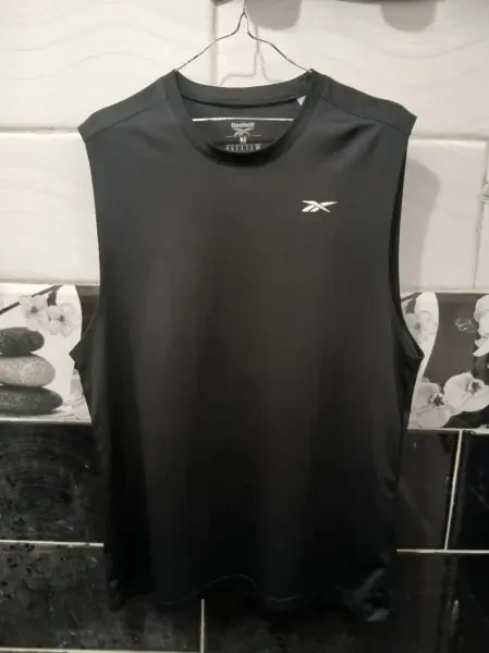 débardeur de sport noir pour homm - 1
