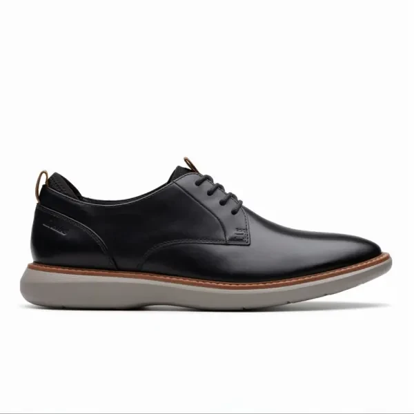 Clarks - Brantin Plain Black Leat - 1