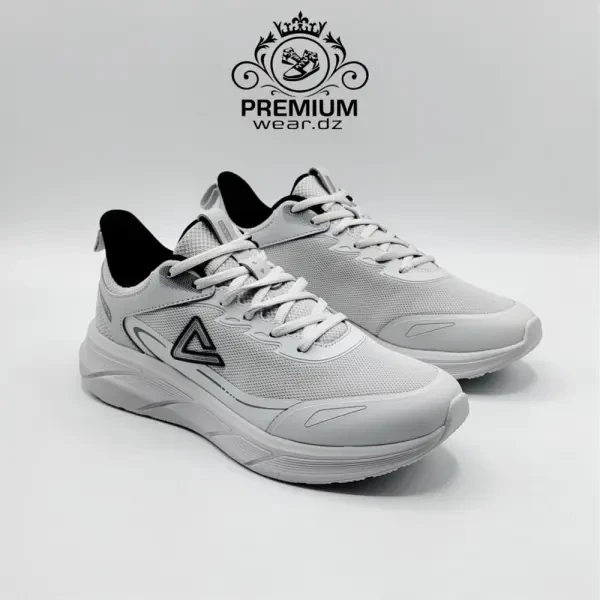 PEAK TRUNNING SHOES - 1