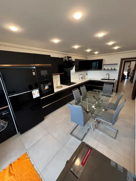 Location Appartement F4 Oran - 2