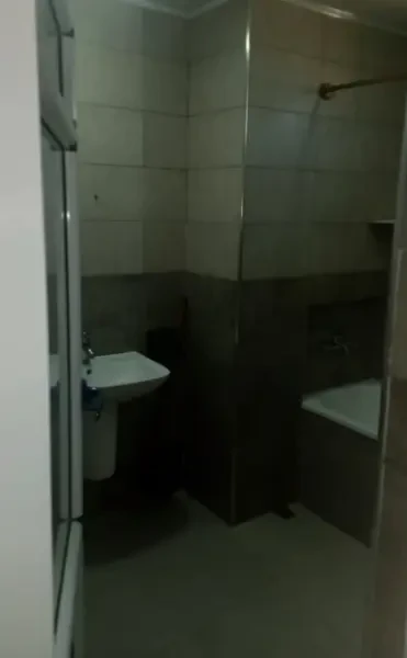 كراء شقة طابق فيلا 3 غرف - 2