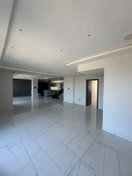 Vente Appartement Duplex F7 Alger - 2