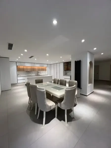 Vente Appartement F5 Alger Hydra - 1