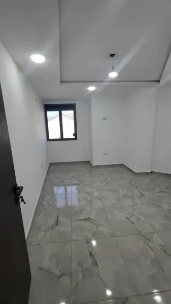 شقة 4 غرف - 1