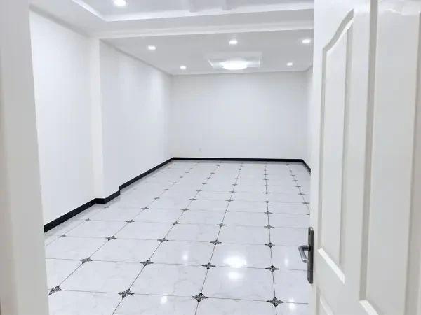 بيع شقة 4 غرف - 2