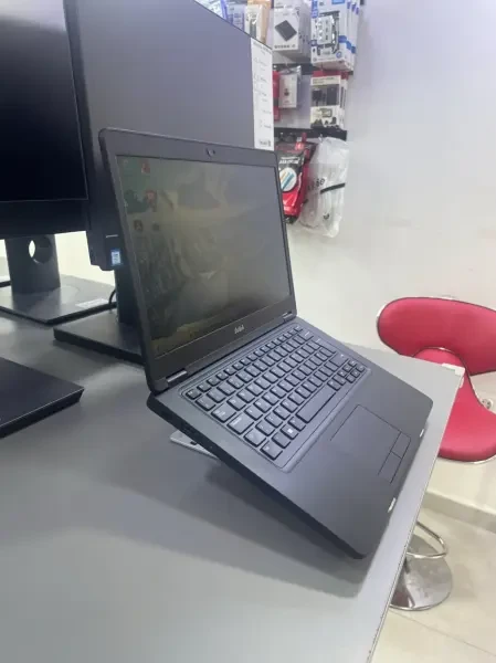 LAPTOP DELL LATITUDE 5490 i5-8350 - 1