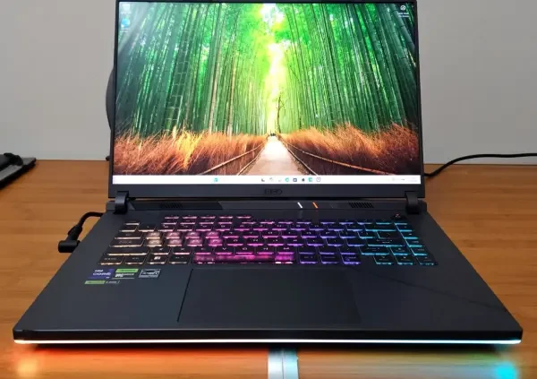 ASUS ROG STRIX G16 Gaming Laptop - 1