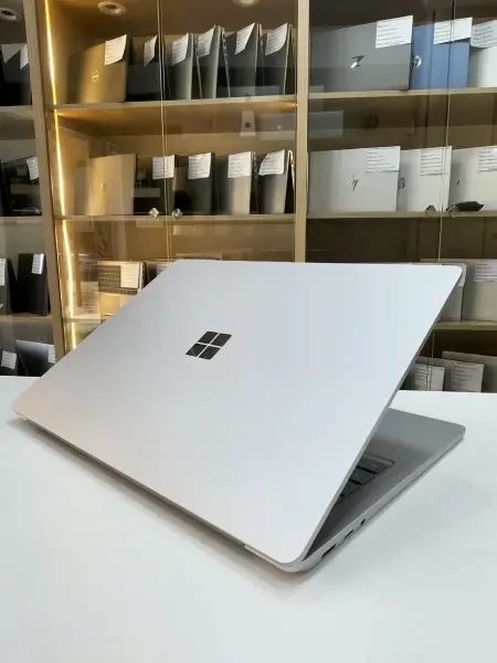 surface laptop 6 for Business - 1