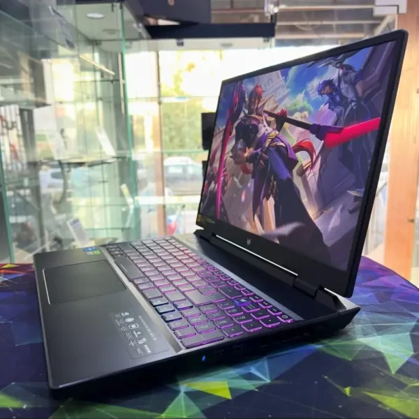 ACER PREDATOR HELIOS 16 FHD+ 16.0 - 1
