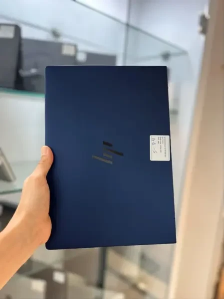 HP ELITEBOOK X G1i 14 Ultra 7 268 - 1