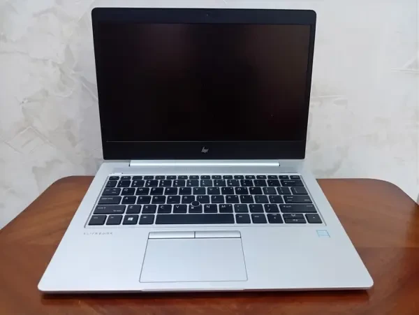HP ELITEBOOK 830 G6 i5 8th gen 8/ - 1