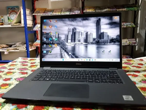 Dell Latitude 3410 i5 10ème 8GB 2 - 1