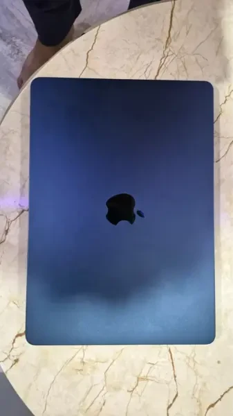 MacBook M2 air - 1