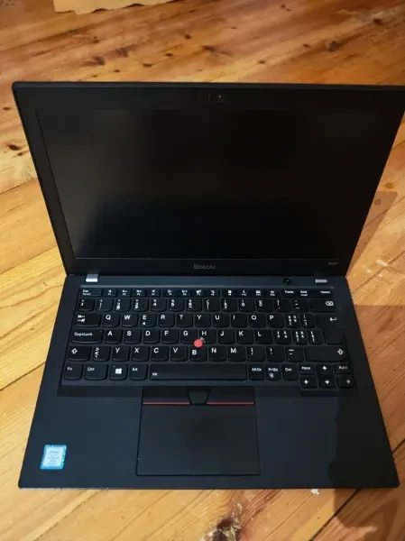 Laptop Lenovo THINKPAD - 1