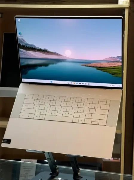 DELL XPS 16 9640 ULTRA 9 185H 32G - 1