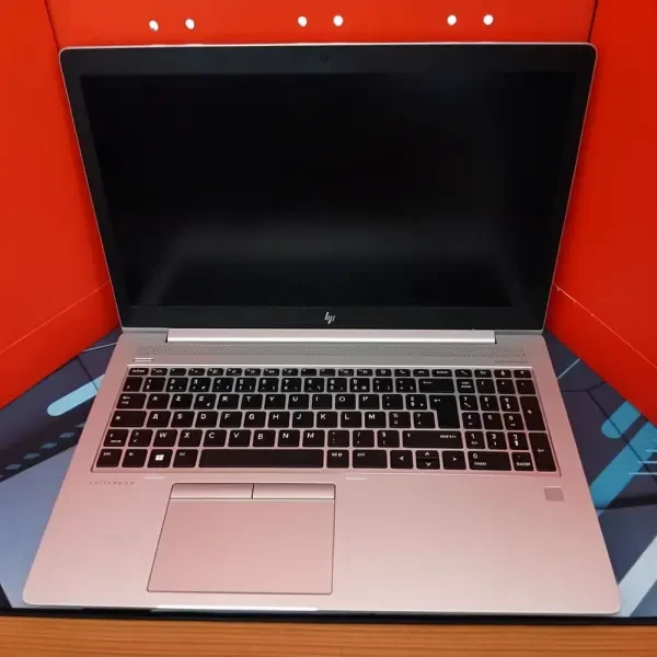 PC Portable HP EliteBook 850 G6 - 1